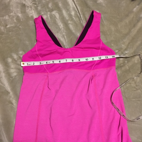 Lululemon pink workout tank w/ tie thought bottom - Picture 3 of 7